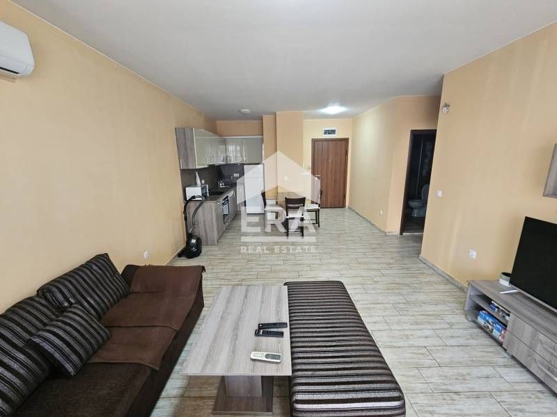 Дава се под наем Двустаен апартамент в София, Младост 4 - 78 кв.м за 598.23 € - Снимка #9