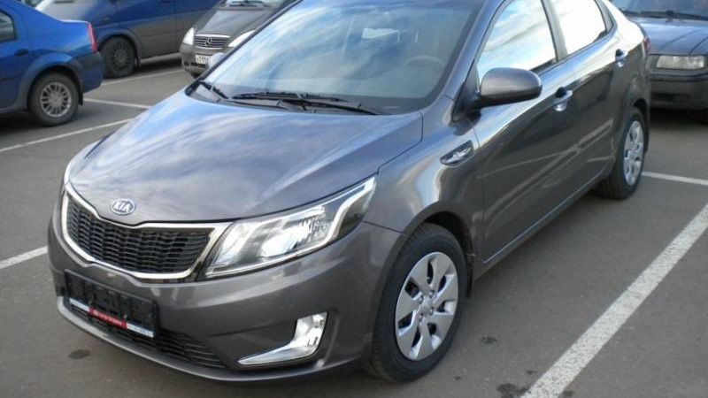 Продается КИЯ РИО 2013 года в рассрочку.