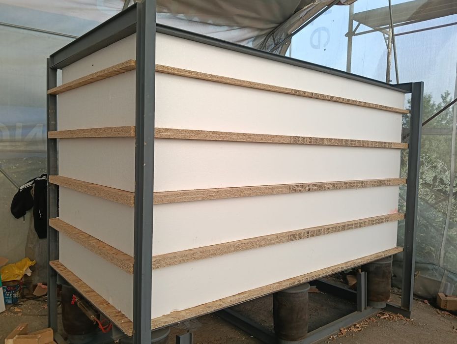 Presă panouri sip hidraulică