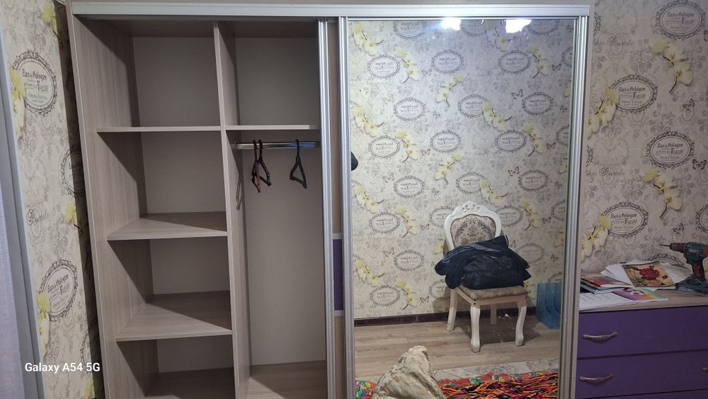 Шкаф сатылады жағдайы өте жақсы