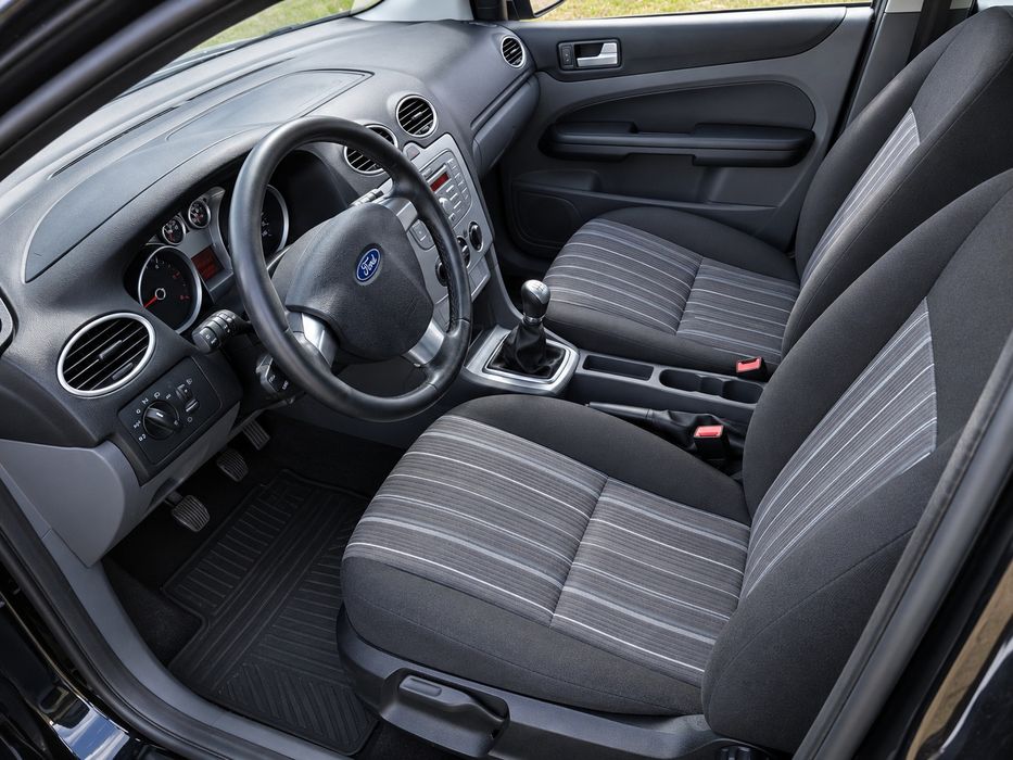 Ford Focus iroproșabil model 2010 variante auto