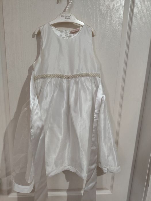 Нарядные платья для девочек.