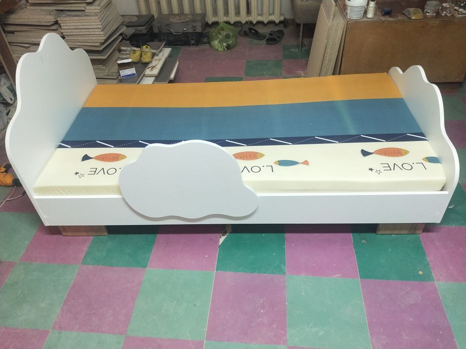 Кровать детская новая