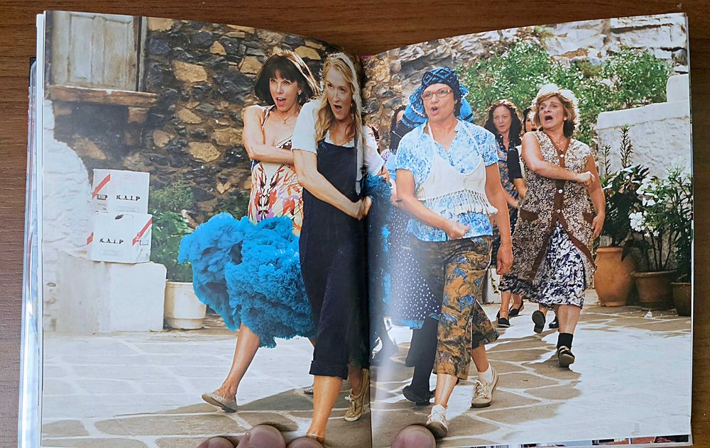 Vand digibook bluray Mamma Mia!m nerulat, nou, editie Film Arena