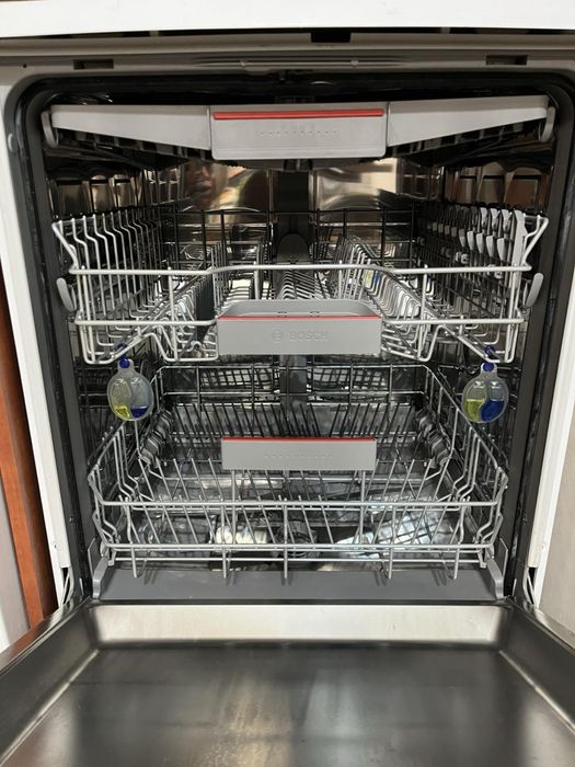 Съдомиялна Bosch