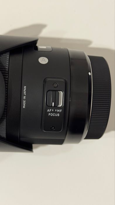 Объектив Sigma 35 art 1.4d