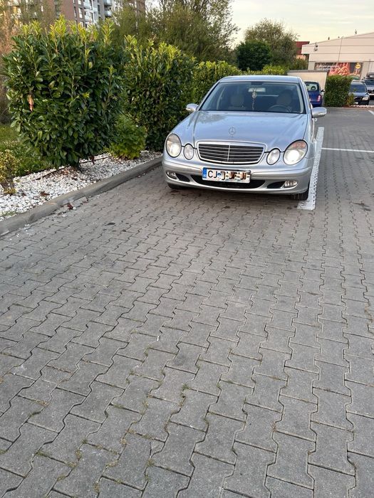MERCEDES-BENZ E-Class 2004 — imagine 2