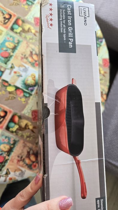 Чугунен грил тиган и таймер за кухня