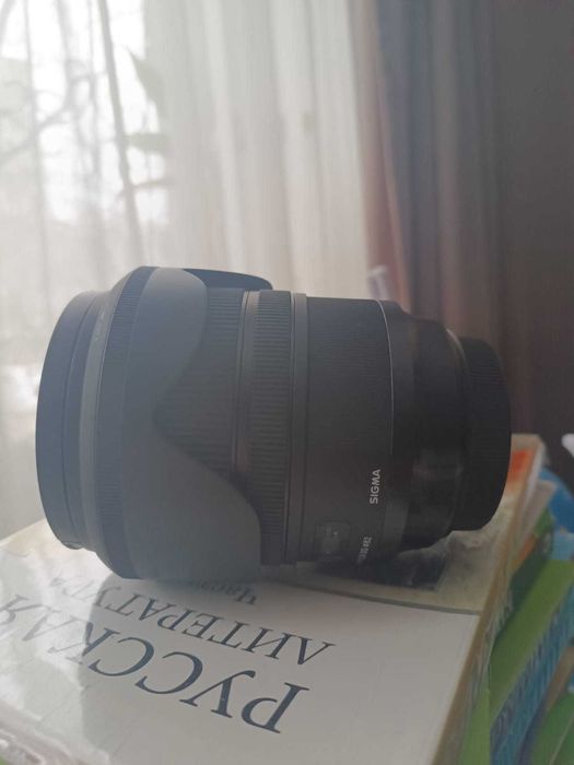 Объектив Sigma 24-70mm