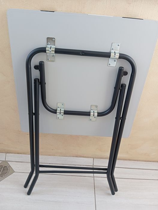 Сгъваема масичка за дома и градината