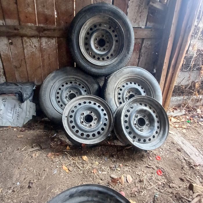 Продам диски                    .