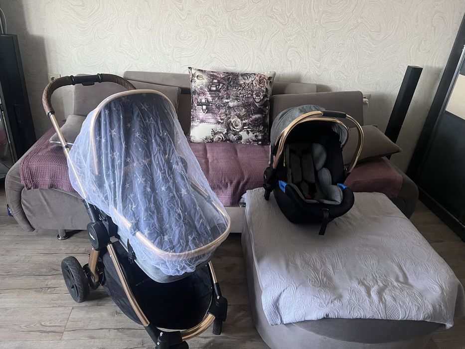 Коляска многофункциональная фирма Kidilo