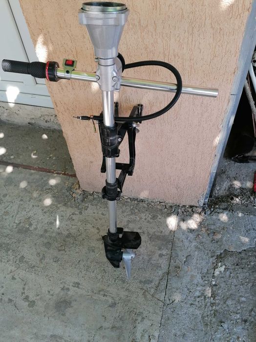 barca kolibri cu motor electric si adaptor motor termic