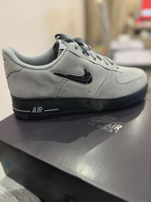 Нови мъжки маратонки Nike air force 1 Jewel