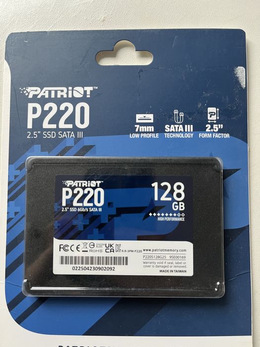 SSD диск 128 гб.