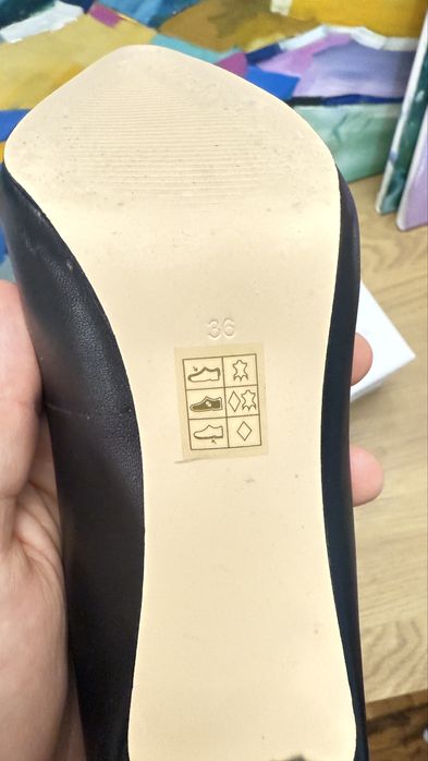 Guess дамски обувки с ток / натурална кожа / почти нови