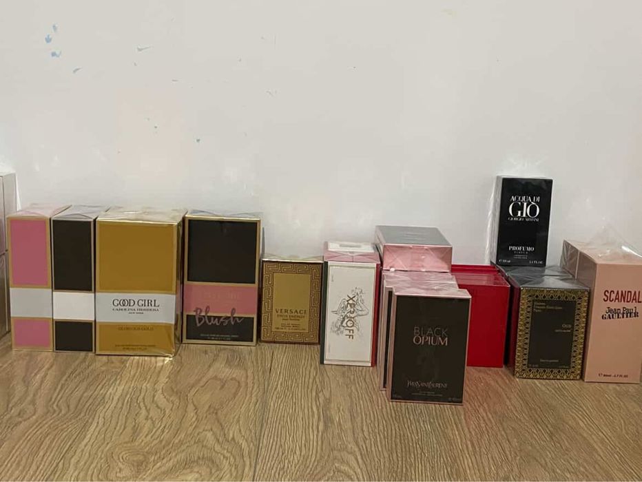 Parfumuri sigilate 100ml