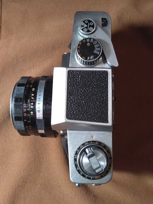 Фотоапарат EXACTA RTL 1000