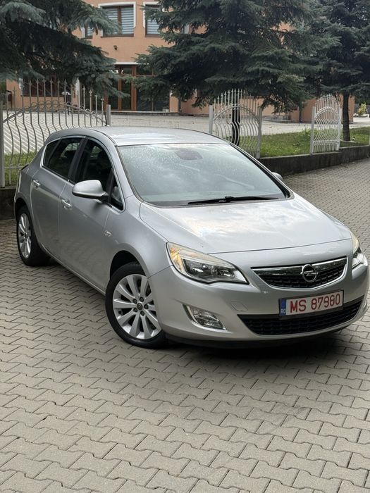 Opel ASTRA 1.4 TURBO 140 CP Garantie /RATE