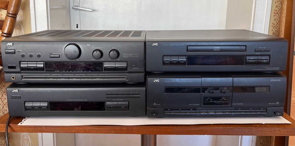 JVC уредба CD, 2 DEC, усилвател