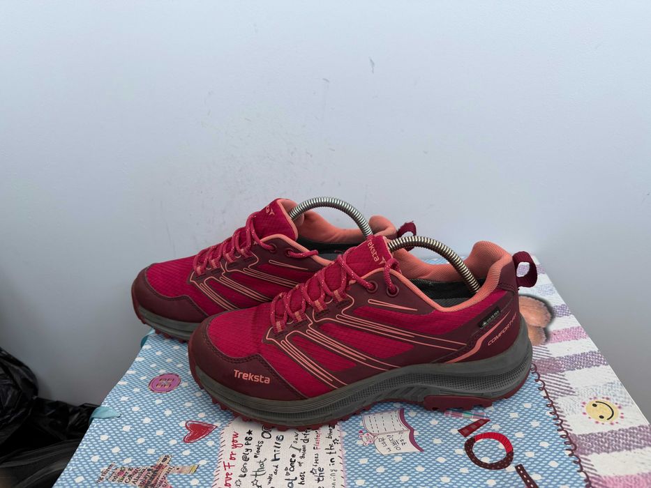 Treksta Larvik Low Lace GORE-TEX''оригинални туристически обувки 41 но