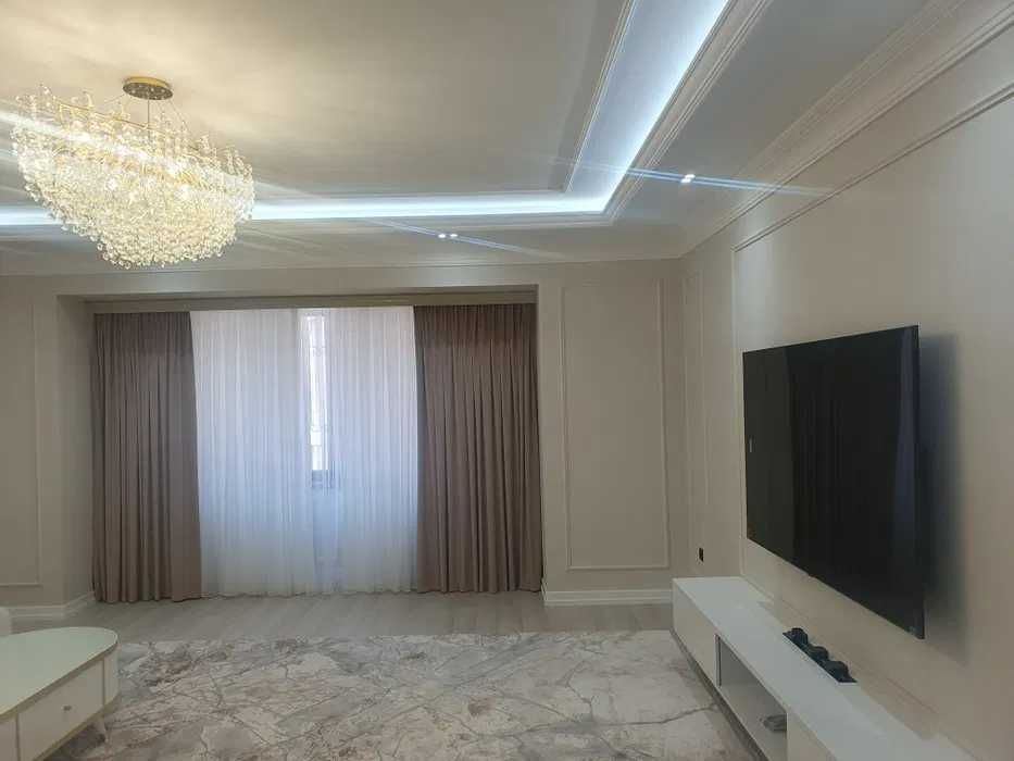 Баурум Сагбон Голден хоусда 3 хона 6/7 Арендага Кизлага ёки Оилага