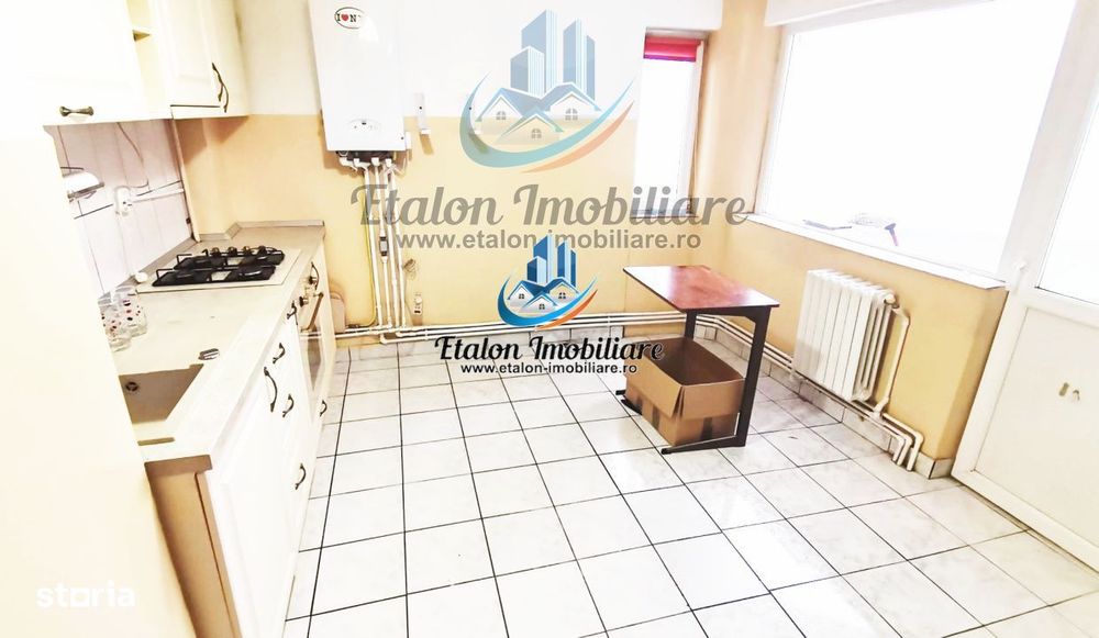 Apartament 3 camere, 2 bai, bloc anul 2003, Calea Romanului