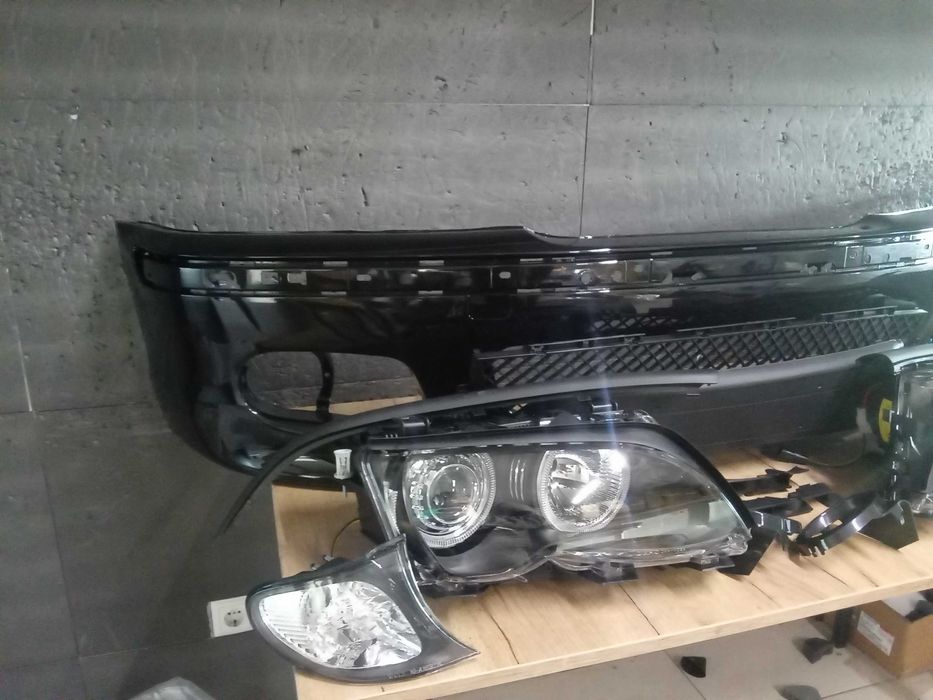 Bara fata Negru M-LOOK + Faruri semnalizare portocaliu BMW E46 01-2005