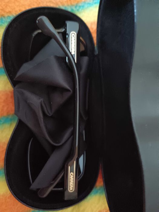 Слънчеви очила Карера