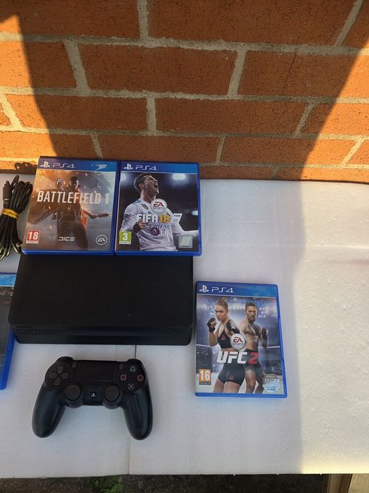 PlayStation 4 Slim 500gb