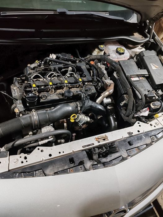 Piese auto Opel Astra J