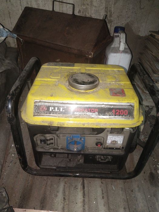 Бензогенератор                       .