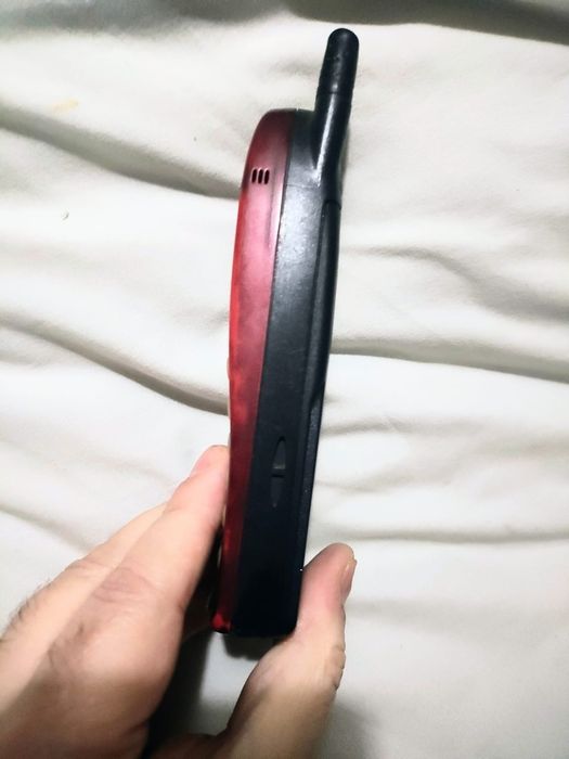 Nokia 5110 cu leduri schimbate ( decodat, baterie noua)