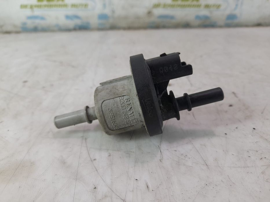 Senzor debit combustibil 8200248821 1.0 sce B4D400 Dacia Logan 2 [fac