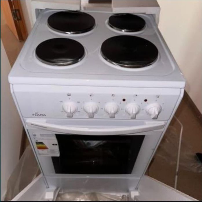 Продам электрическую плиту
