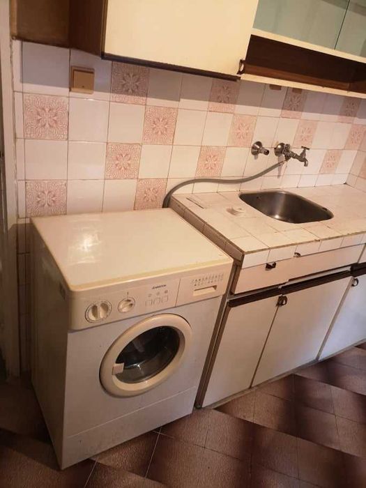 Дава се под наем Двустаен апартамент в Бургас, Братя Миладинови - 65 кв.м за 178.5 € - Снимка #3