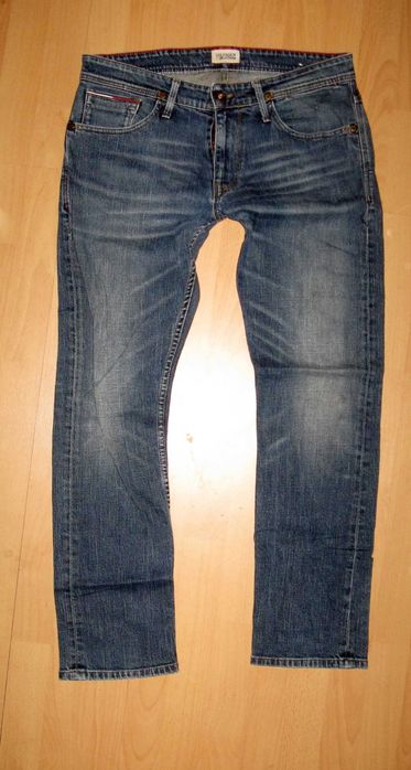 Blugi Tommy Hilfiger W 33 x L 32 / Talie 88 cm - Lungime 104