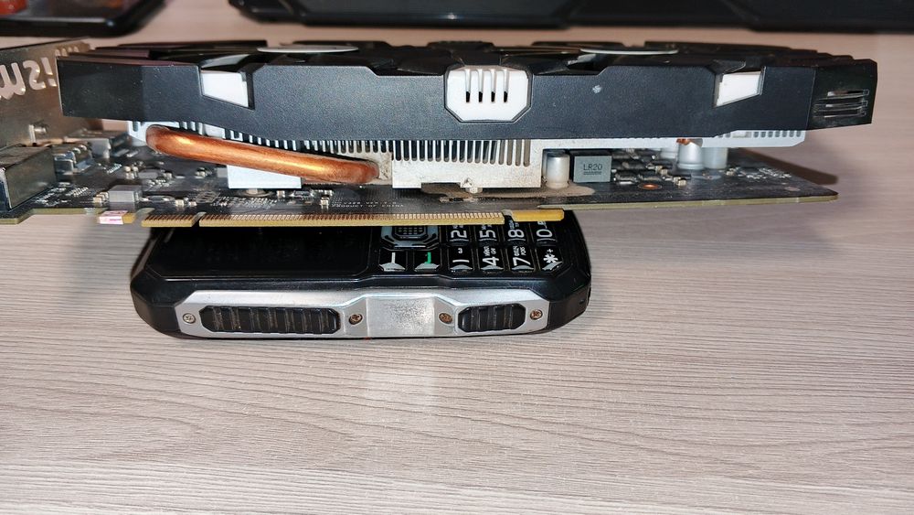 Видеокарта MSI GeForce GTX