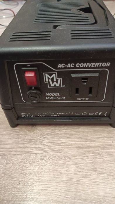 Transformator 220v-110v 300w