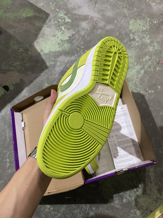 Nike SB Dunk Low Green Apple