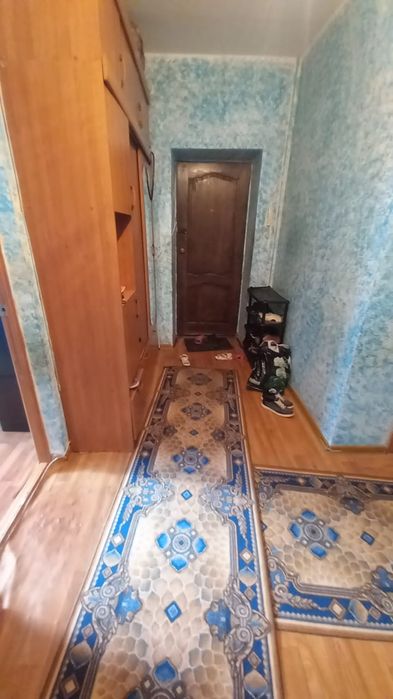 Продается 3-комнотни квартиру