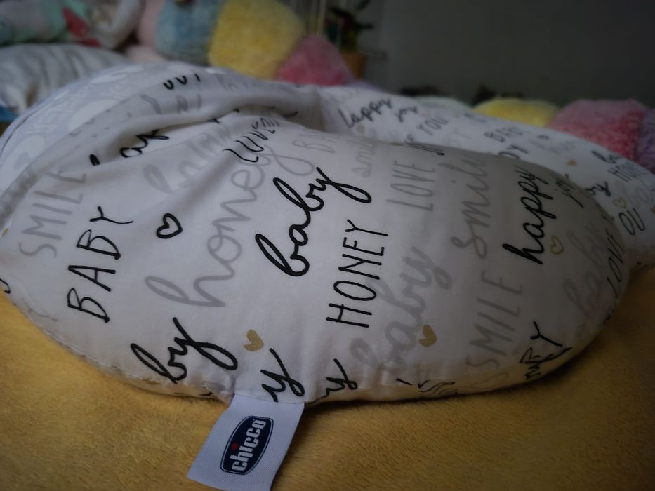 Pernă pt alăptat Chicco