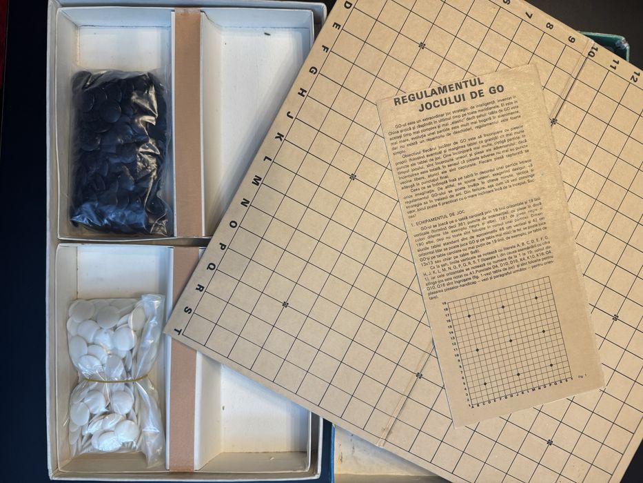 Joc GO original perioada comunistă