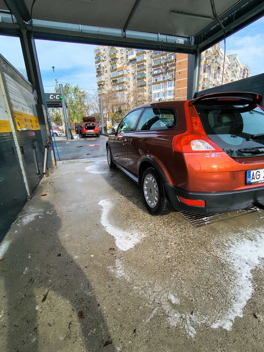 Vând Volvo C30 1.6 MPI benzina