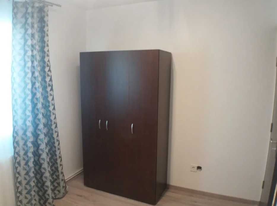 Дава се под наем Двустаен апартамент в Пловдив, Тракия - 65 кв.м за 280.5 € - Снимка #4