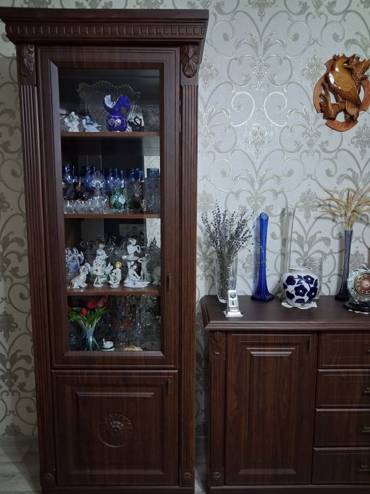 Продам стенку в гостиную