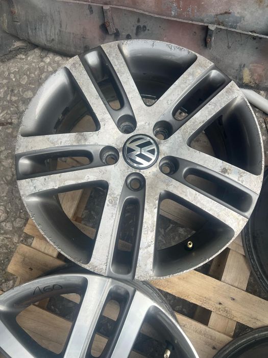 Джанти с забележки за Vw Audi Seat Skoda 5x112 6,5j et50 16'' н160