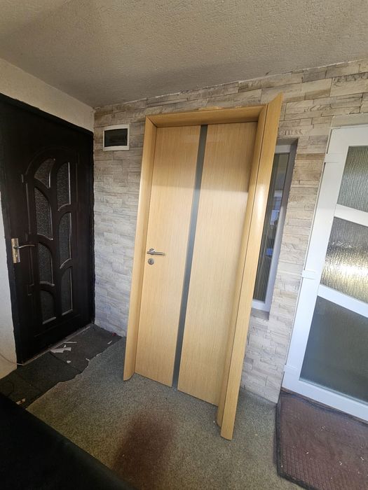 Usi interior diferite marimi