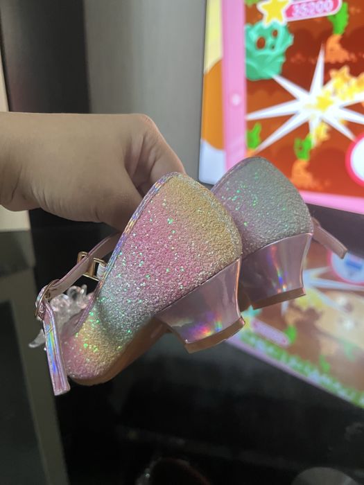 Туфельки нарядные