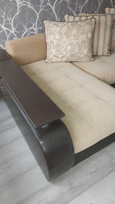 Продам Большой семейный Диван!